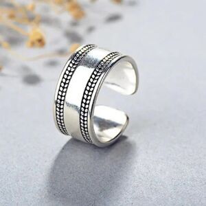 ⭐️ Retro 925 Sterling Silver Band Ring